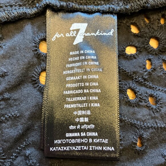 7‎ For All Mankind short flutter sleeve black eyelet cotton top size medium - Picture 7 of 8